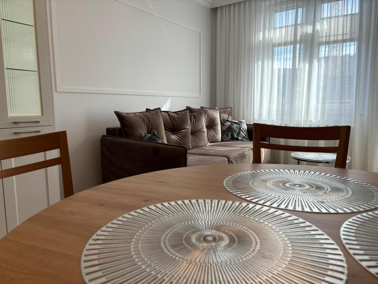Apartamenty W Centrum Bialegostoku Z Parkingiem W Garazu Podziemnym Bialystok Exterior photo