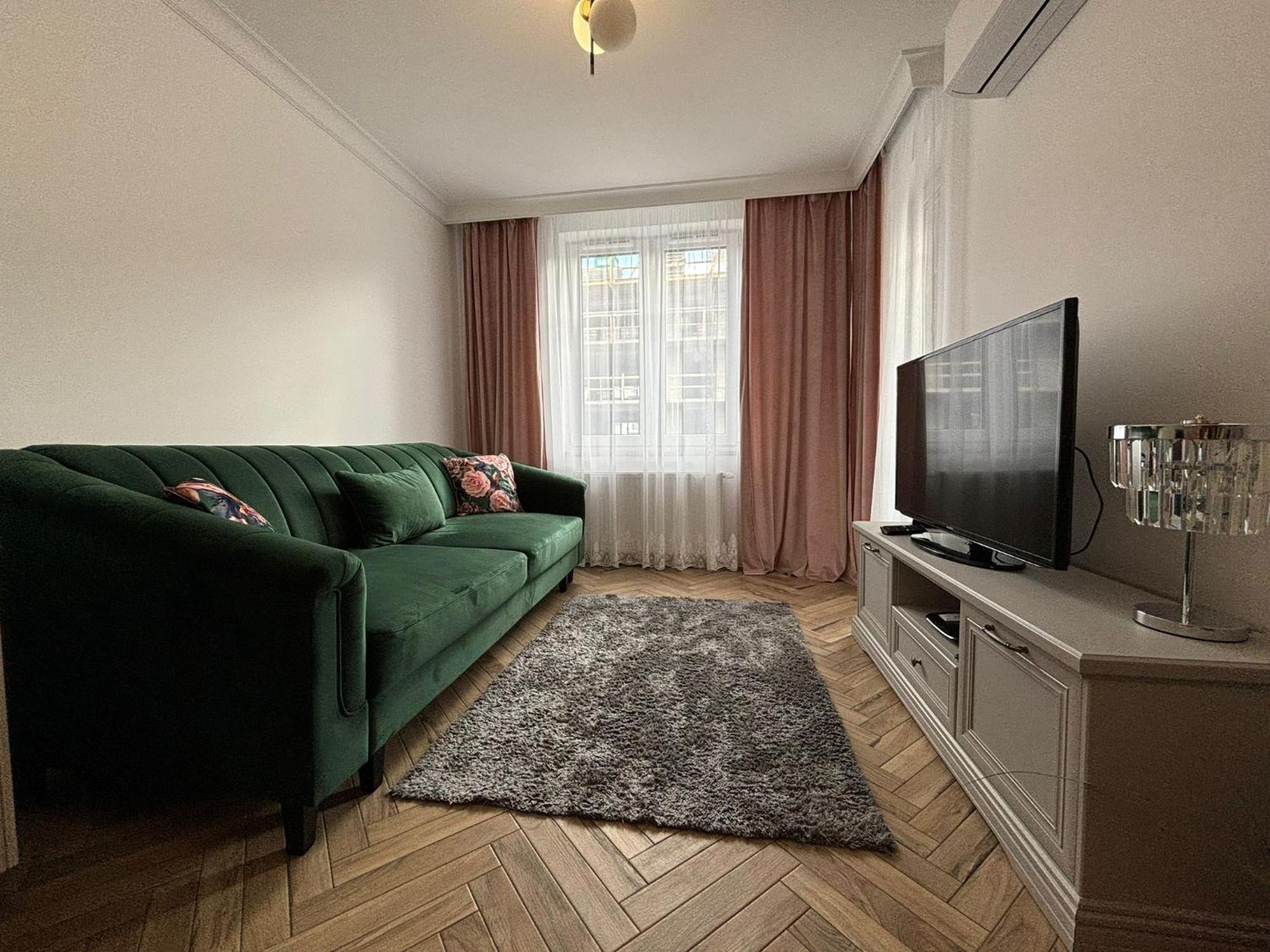 Apartamenty W Centrum Bialegostoku Z Parkingiem W Garazu Podziemnym Bialystok Exterior photo