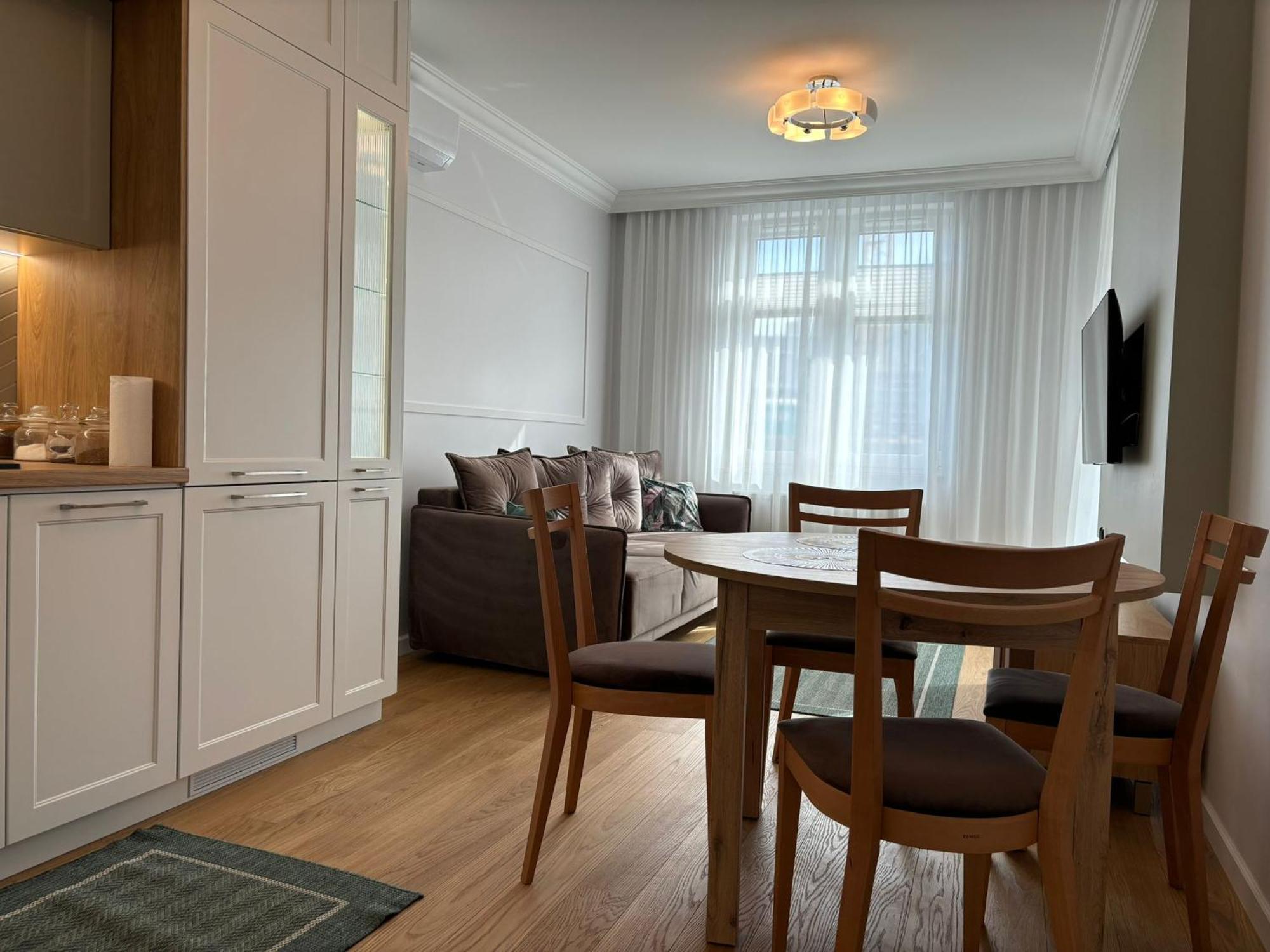 Apartamenty W Centrum Bialegostoku Z Parkingiem W Garazu Podziemnym Bialystok Exterior photo